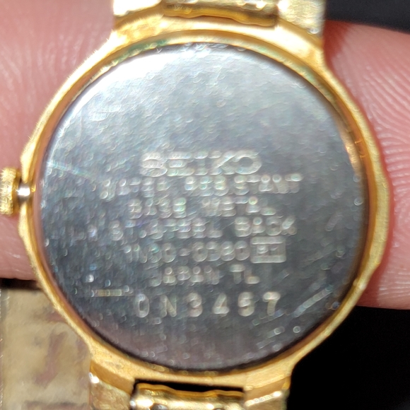 Seiko Quartz Ladies Watch - Picture 2 of 7